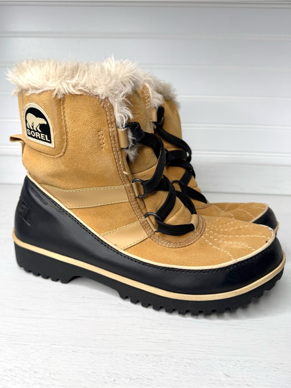 SOREL Tivoli 2 Suede Snow Boots, Size 8. Beige, NL2089-373 Women EUC
